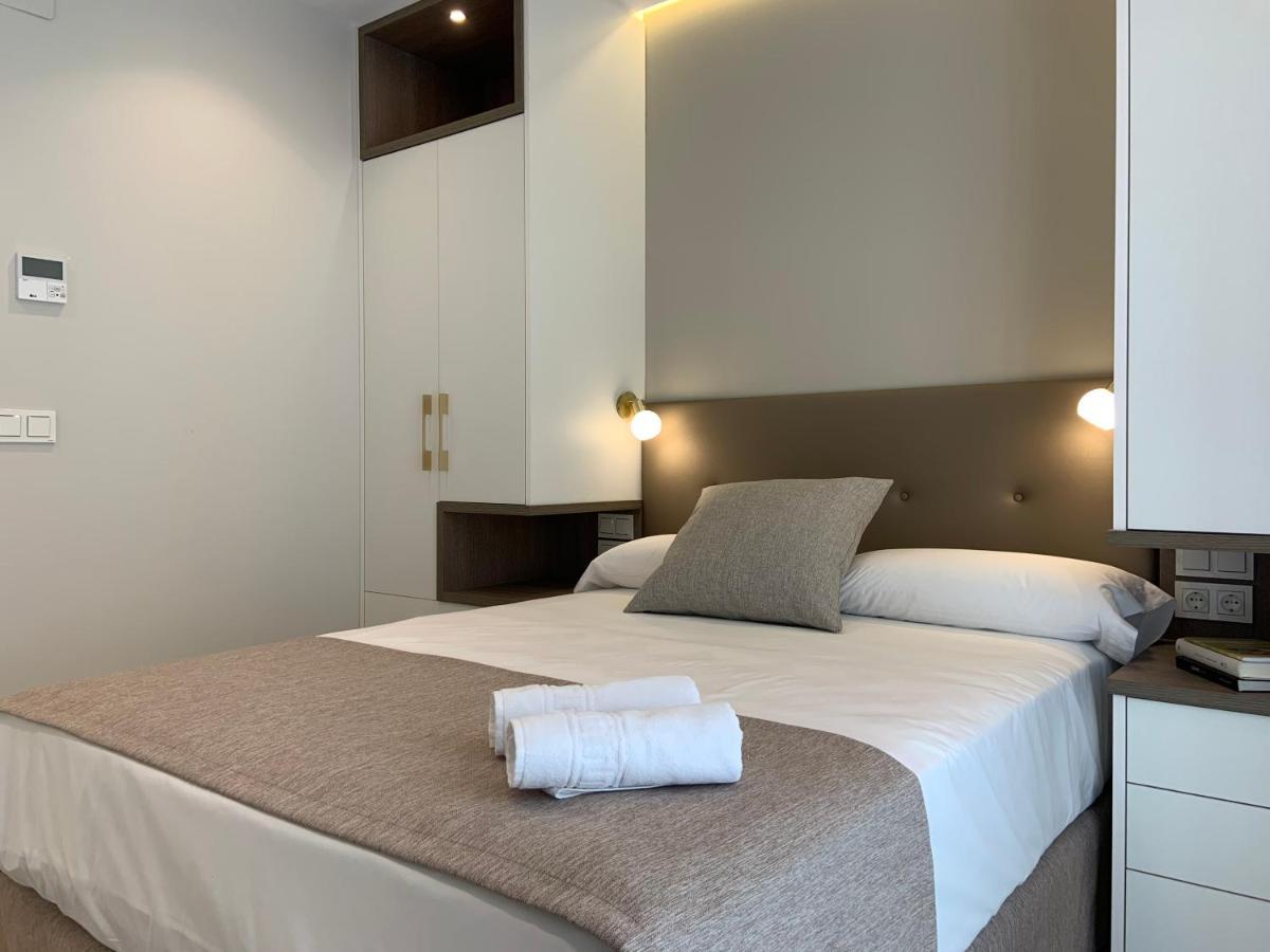 Apartamentos Maren カルプ エクステリア 写真